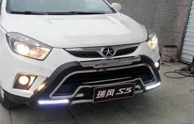 Κίνα JAC 2013 μπροστινή φρουρά προφυλακτήρων αυτοκινήτων S5 με το οδηγημένο πρωινό τρέχοντας φως προμηθευτής