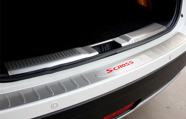 Καλή τιμή. Suzuki S-cross 2014 Φωτισμένες πλάκες πόρτας, Ασημένια πλάκα Προστάτης πόρτας αυτοκινήτου σε απευθείας σύνδεση