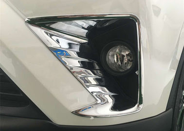 Καλή τιμή. Τμήματα αυτοκινήτου για το TOYOTA Rav4 2016 2017 Χρωματισμένο εμπρόσθιο φως ομίχλης σε απευθείας σύνδεση