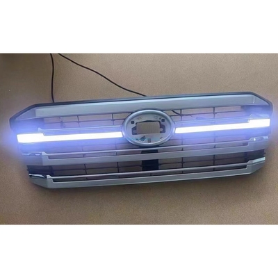 Καλή τιμή. 5310160L90 Toyota Radiator Front Grille Αντικατάσταση με φως LED νυχτερινό φως σε απευθείας σύνδεση