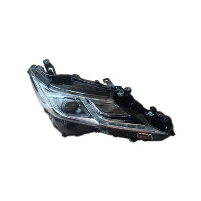 Καλή τιμή. 8115006E50 Toyota Camry Headlight Front And Rear Lamp in Plastic Material with White Color σε απευθείας σύνδεση